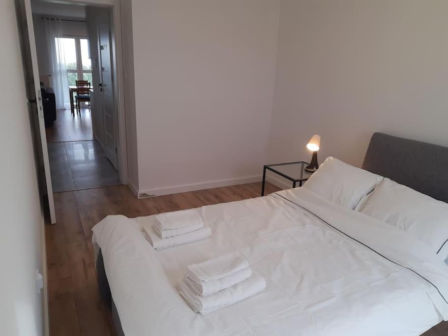 New Apartment Wolynska - Przestronny, Z Widokiem, Czysto, Parking, Balkon 제수프 외부 사진
