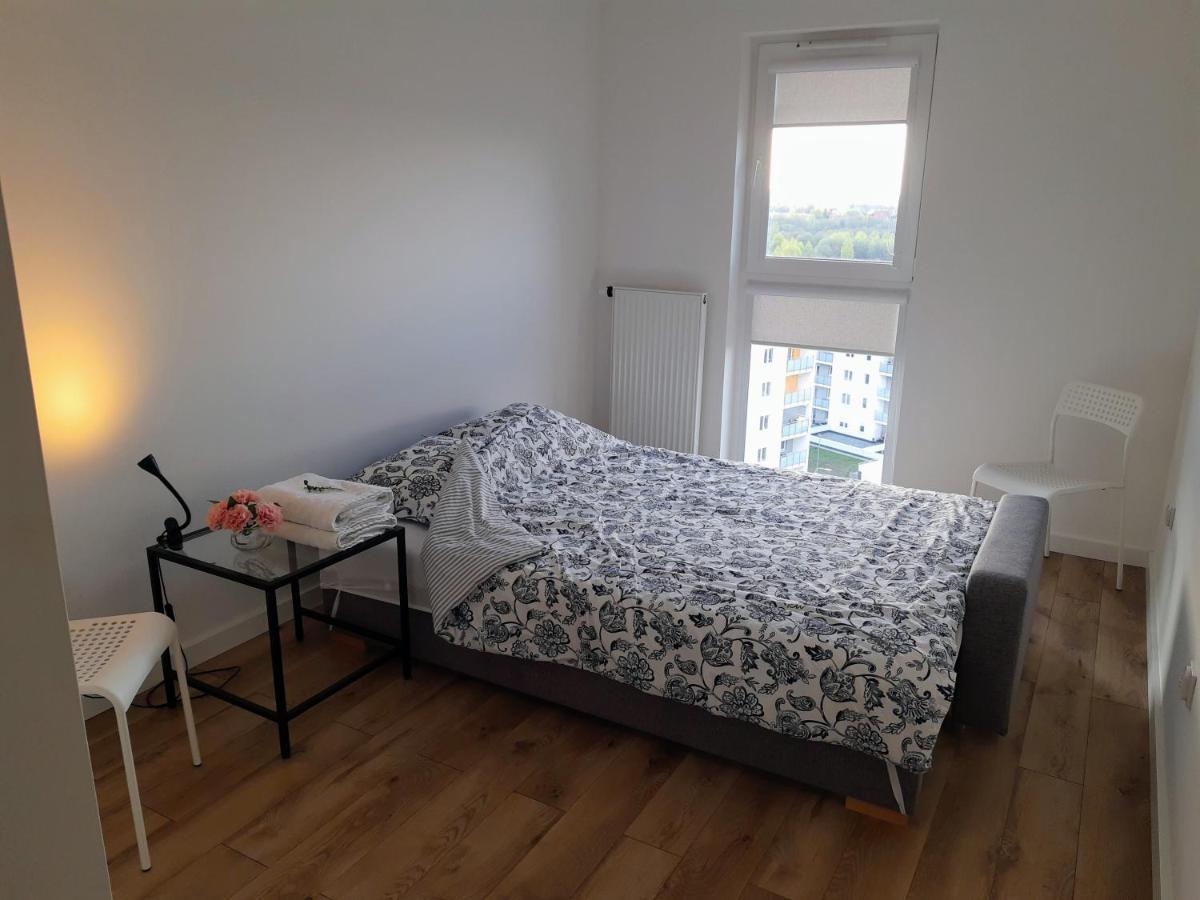 New Apartment Wolynska - Przestronny, Z Widokiem, Czysto, Parking, Balkon 제수프 외부 사진